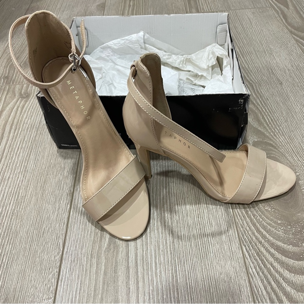 Women’s Shoes Size 6.5